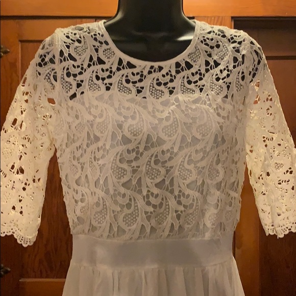 Dress - Picture 3 of 6